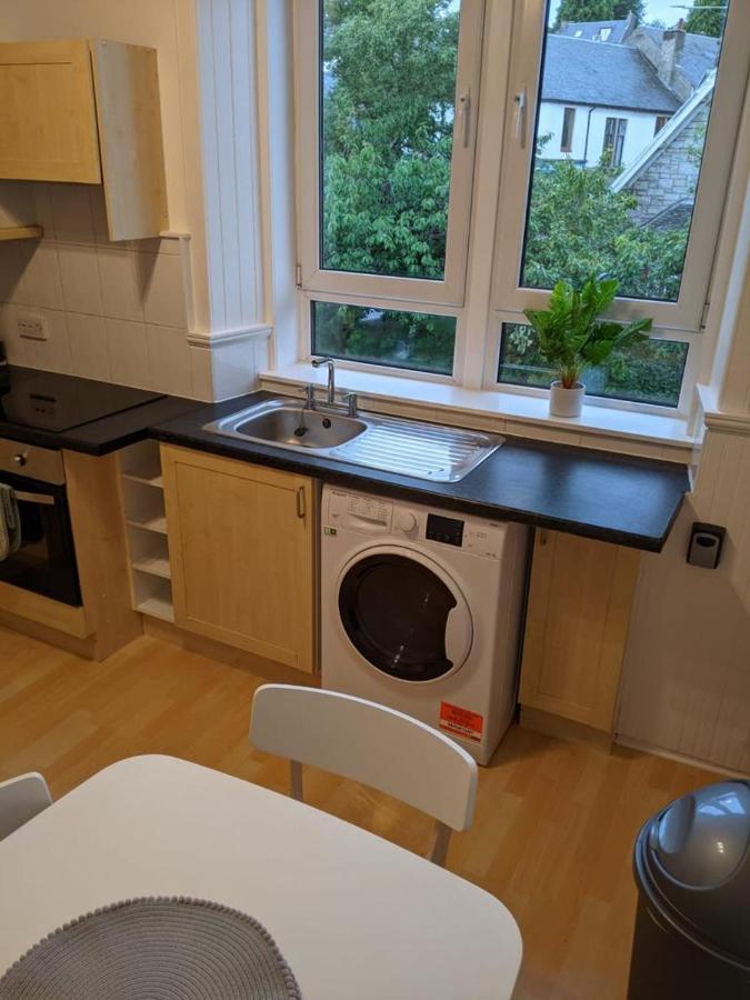 Glenclova - No 5 Bellyeoman, Bright Two Bedroom Apartment Dunfermline Buitenkant foto